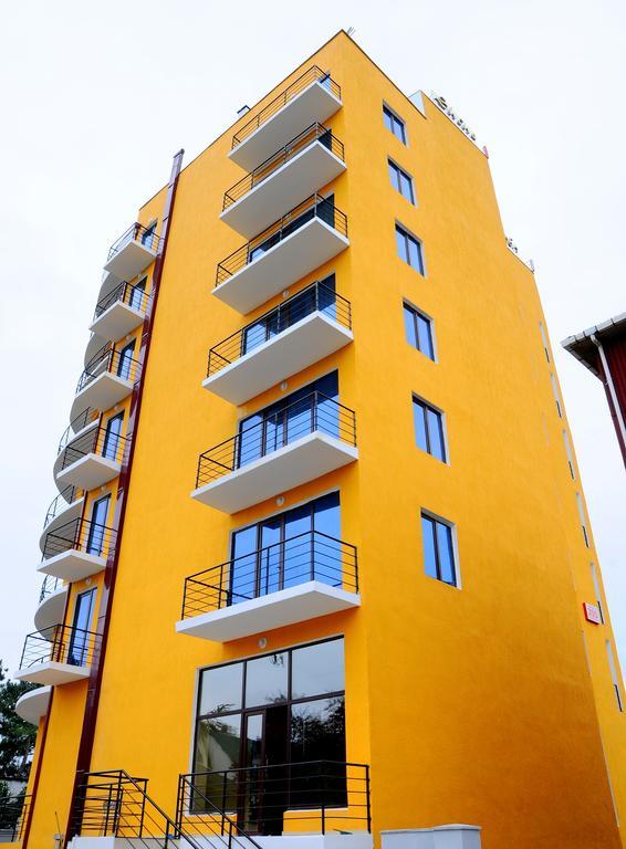 Shine In Kobuleti Hotel Esterno foto